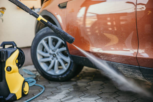 Best House Pressure Washing  in Osseo, MN
